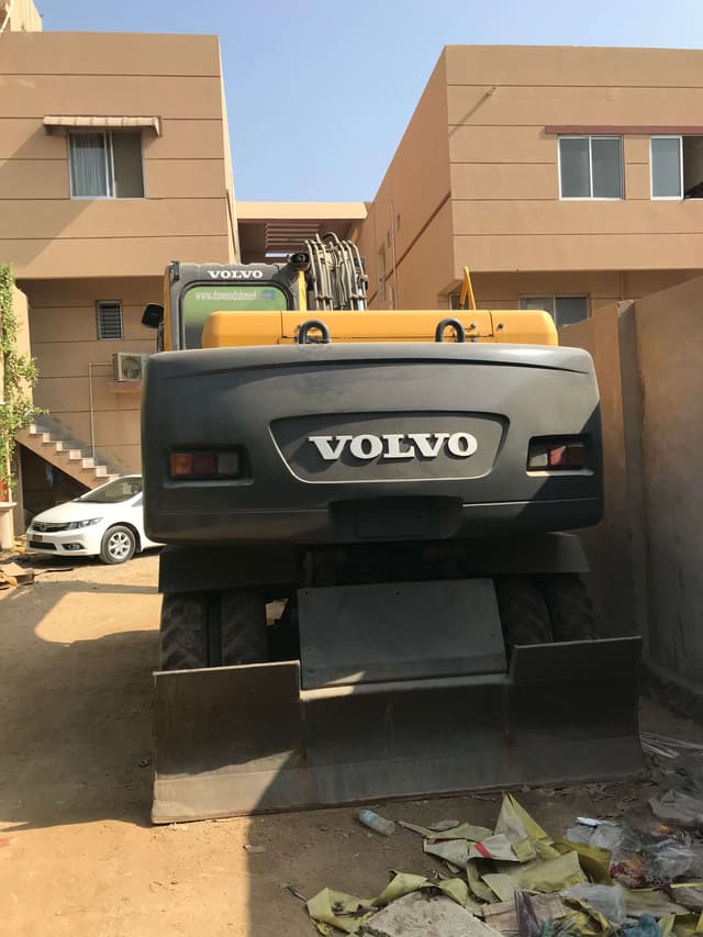 Volvo E145BW Wheeled Excavator Year 2006 - photo 9