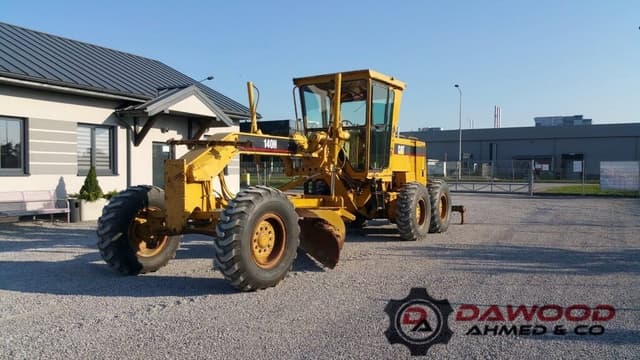 CAT 140H Motor Grader Year: 1997 - photo 6