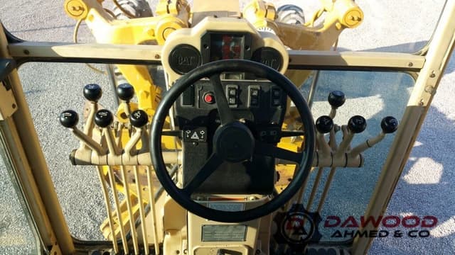 CAT 140H Motor Grader Year: 1997 - photo 3