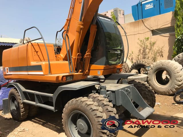 Samsung MX135WS Wheel Excavator, Year: 1999 comes with Brand New Tires - photo 10