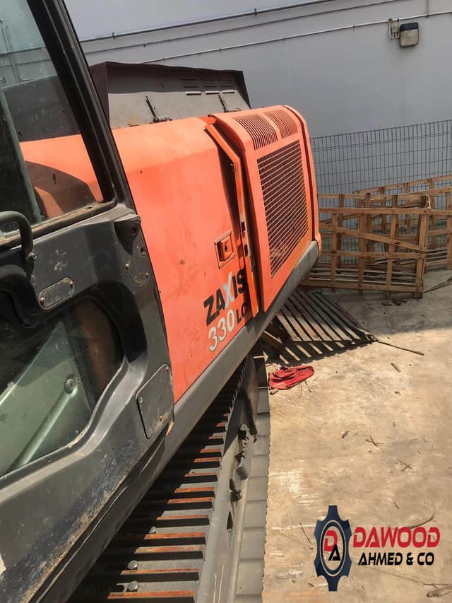Hitachi ZX330-3 Year: 2008 Crawler Excavator - photo 4