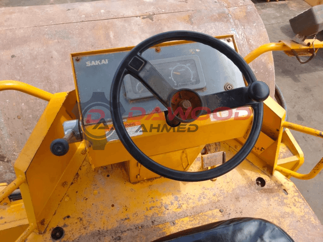 Sakai SV512FT Vibration Roller Year: 2008 - photo 3
