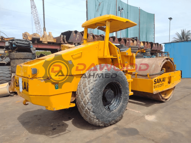 Sakai SV512FT Vibration Roller Year: 2008 - photo 6