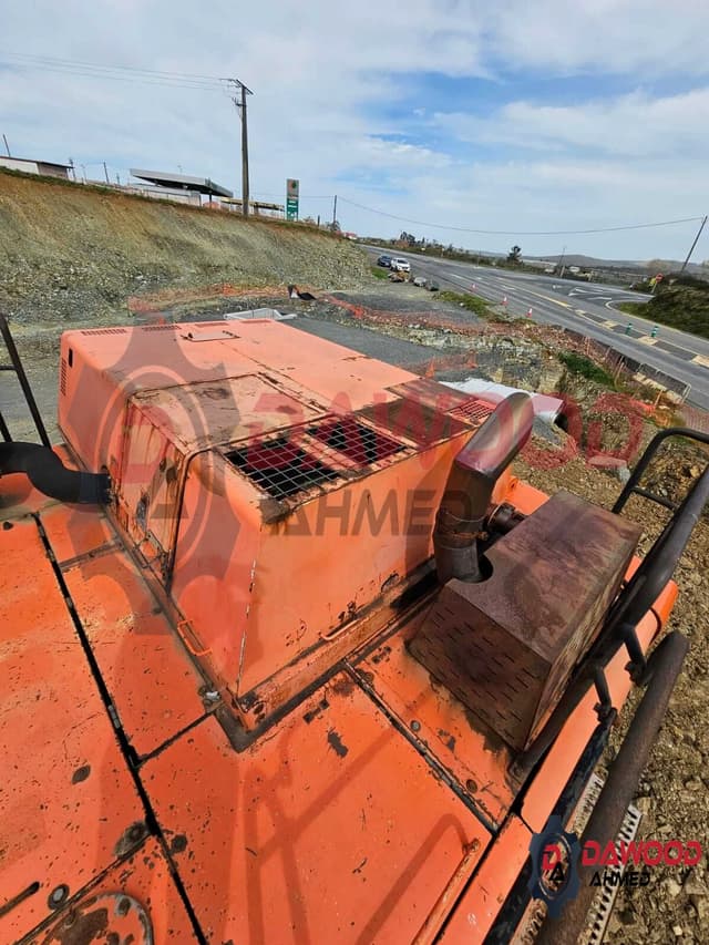 Hitachi EX800H-5 Crawler Excavator Year: 1997 - photo 4