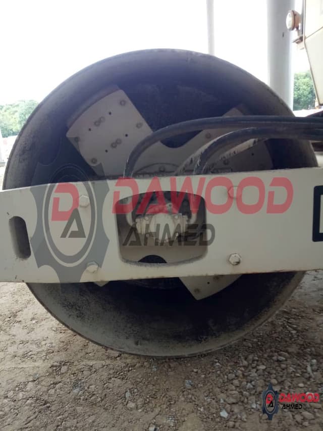 Ingersoll-Rand SD100D Road Roller - photo 3