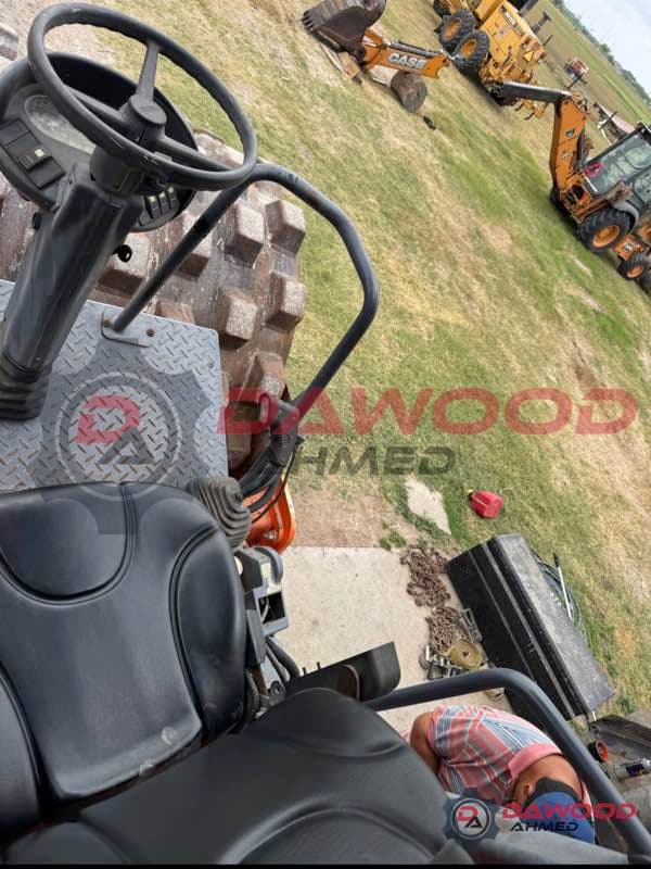 Hamm 3410P Year: 2010 Padfoot Vibration Roller - photo 3