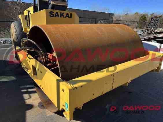 Sakai SV500D Smooth Drum Vibration Roller - photo 8