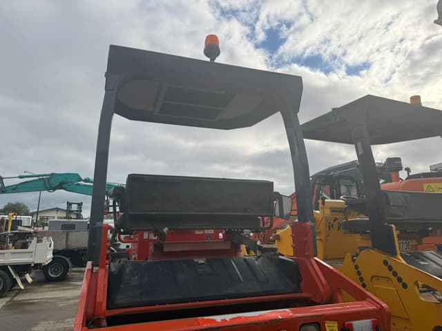 Sakai SW652 Tandem Roller Year: 2009 Unit 2 - photo 3