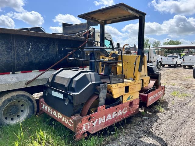 Dynapac CC211 Tandem Roller Year: 2008 - photo 5