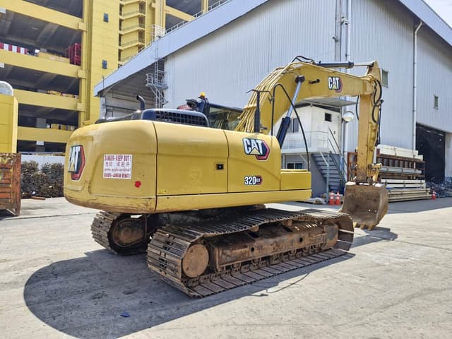Used CAT 320GX Crawler Excavator | 2022 Model – Reliable & Well-Maintained - photo 8