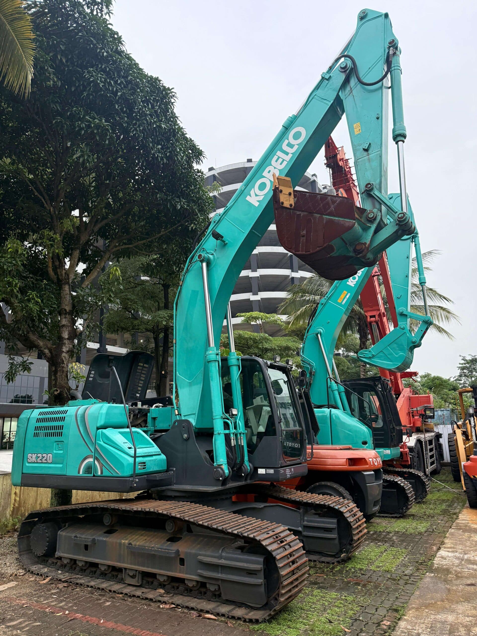 Used Kobelco SK220-10 Crawler Excavator | 2022 Model – Powerful & Reliable - For Sale at MOLAI EQUIPMENT