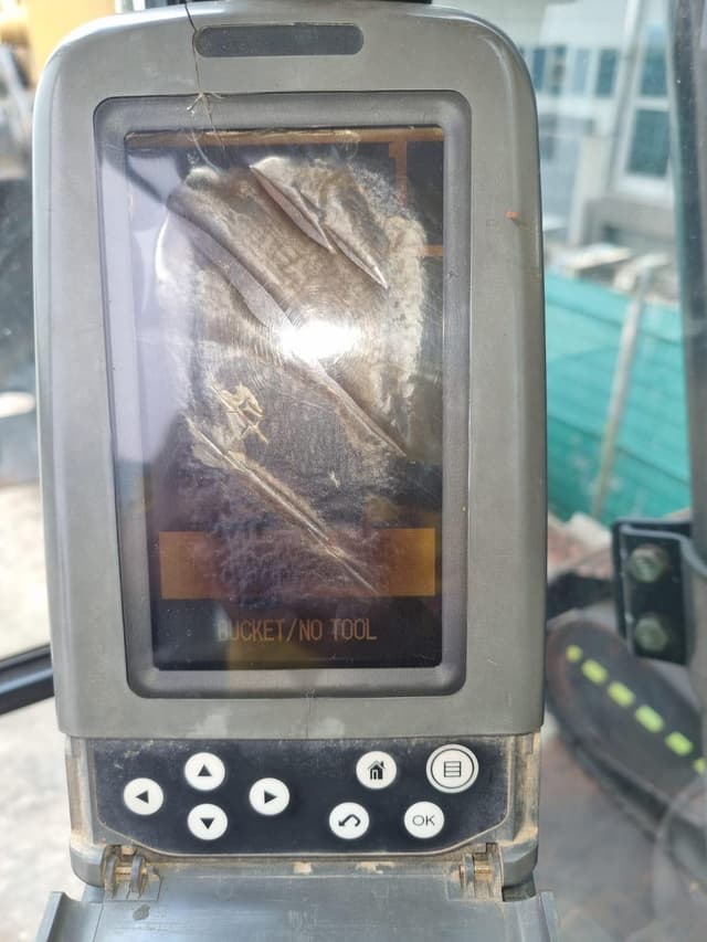 Used CAT 340D Crawler Excavator – 2018 Model in Excellent Working Condition - photo 5