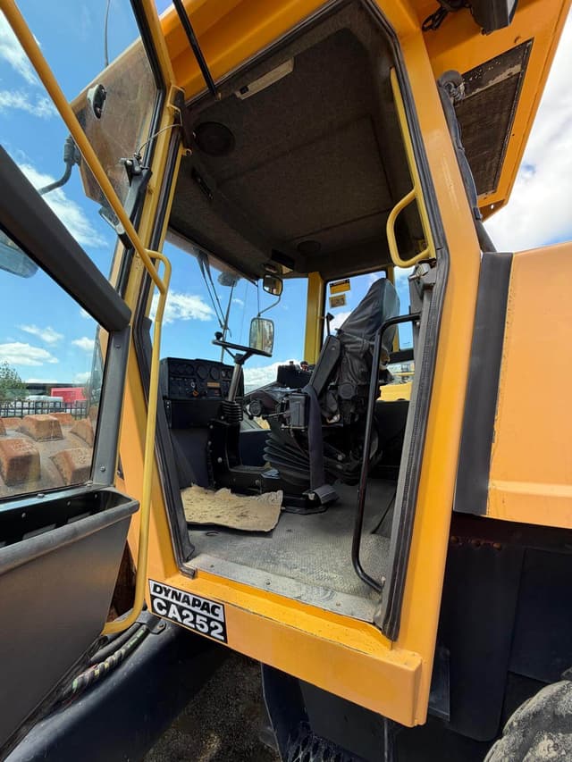 Used 2006 Dynapac CA252D Road Roller | Strong Performance & Ready to Work - photo 8