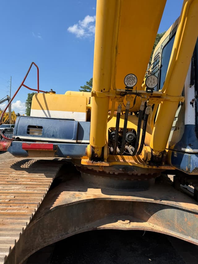 2003 Komatsu PC400LC-6M Excavator - photo 14